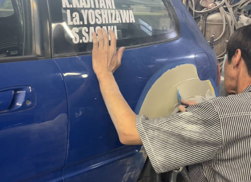 パテ成形・下地処理